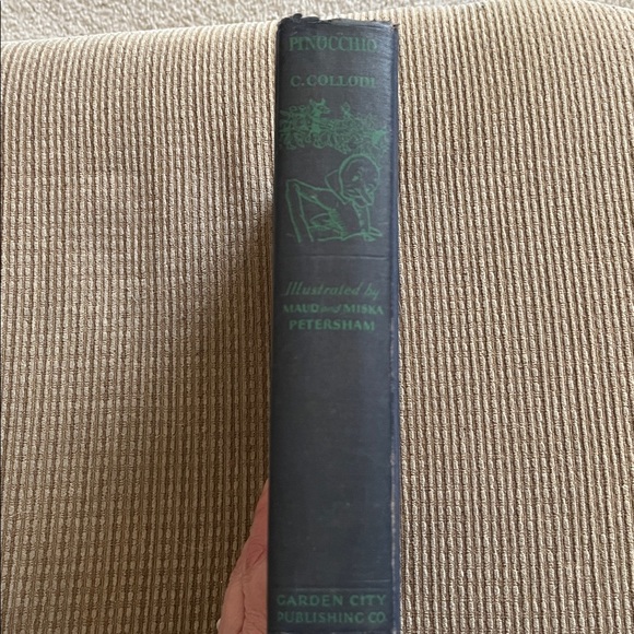 Pinocchio Book 1932 with Illustrated Cover